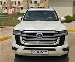 تويوتا لاندكروزر